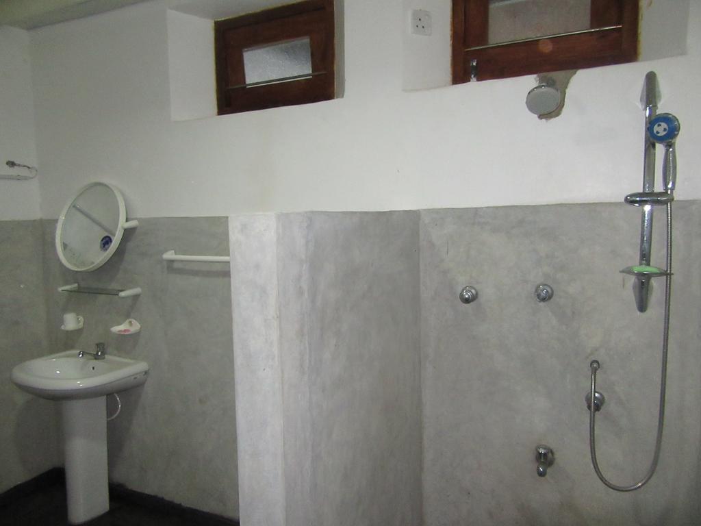 מידיגמה איסט The Colonial Villa מראה חיצוני תמונה